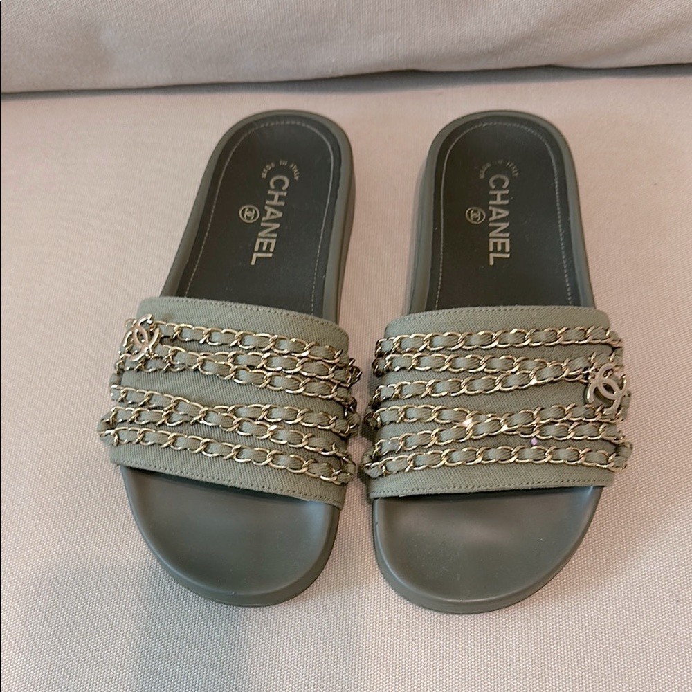 CHANEL Green Denim Chain Slides